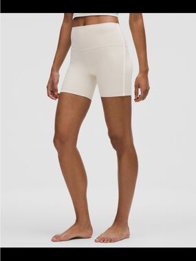 lululemon Align™ High-Rise Side-Stripe Short 6"